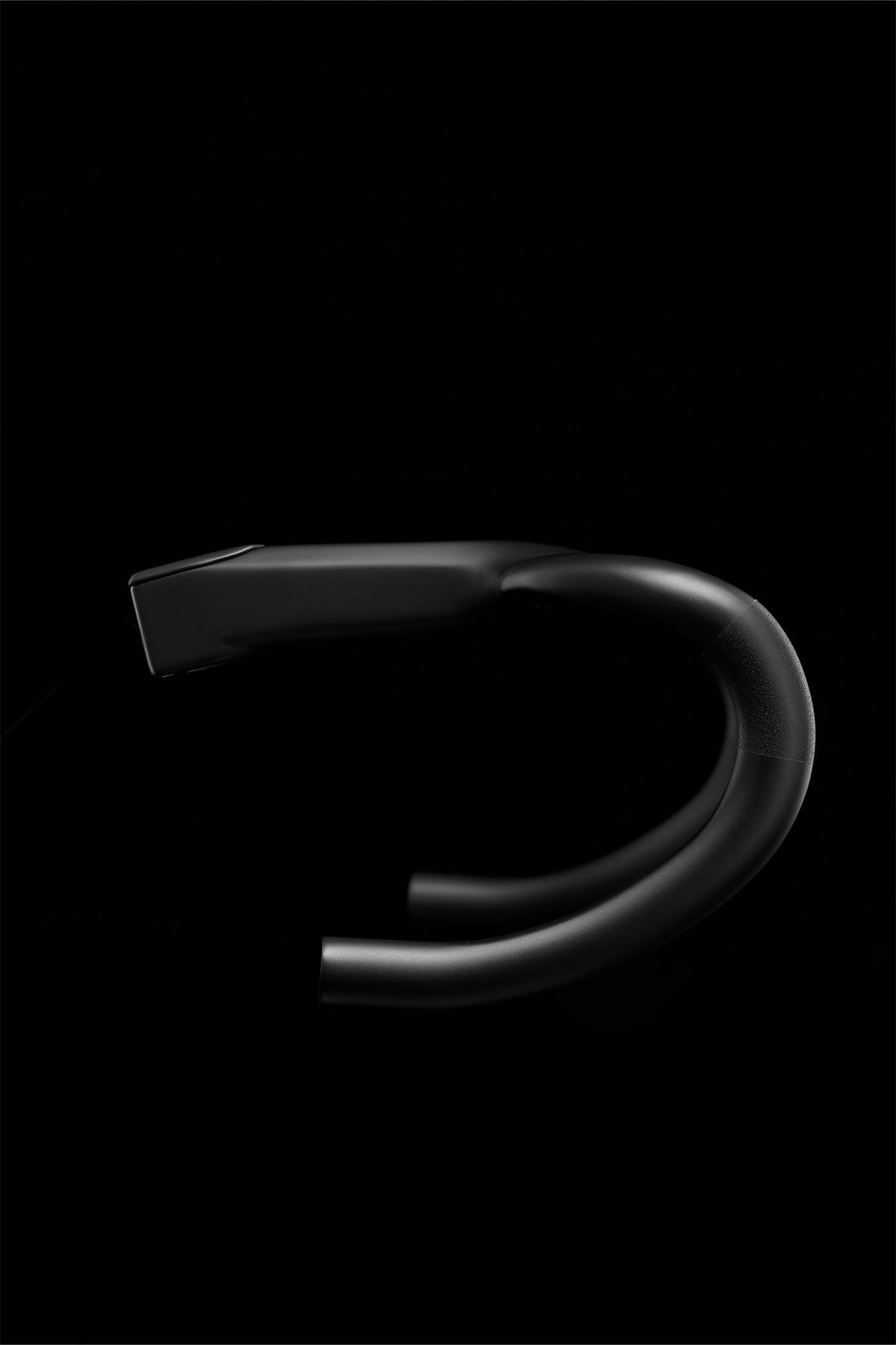 EXS Aerover handlebar from the side, stem and drop