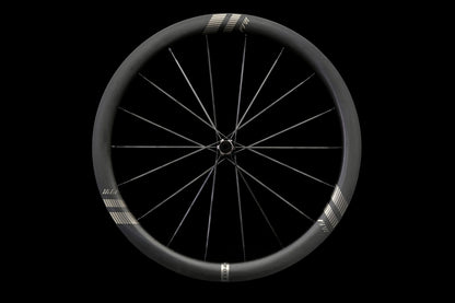 Farsports EVO S4 45 mm wheelset photographed on black