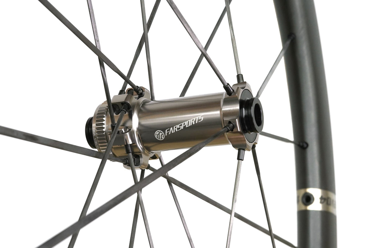Farsports EVO carbon-spoke front hub and rim with Center Lock disc mount