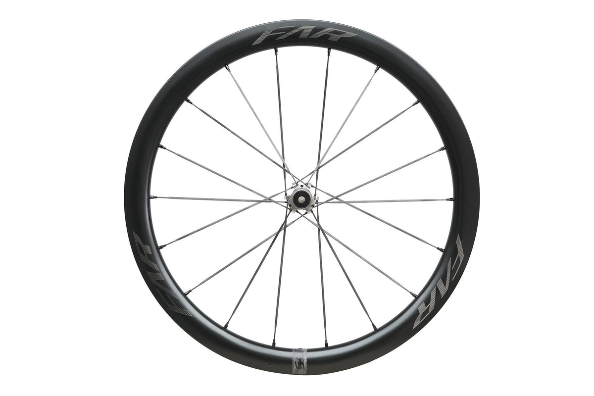 Farsports S4 wheel at an angle, showing the 45 mm rim profile