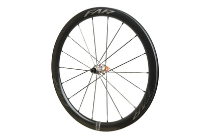 Farsports S4 wheel straight on, 45 mm rim laced with bladed carbon spokes
