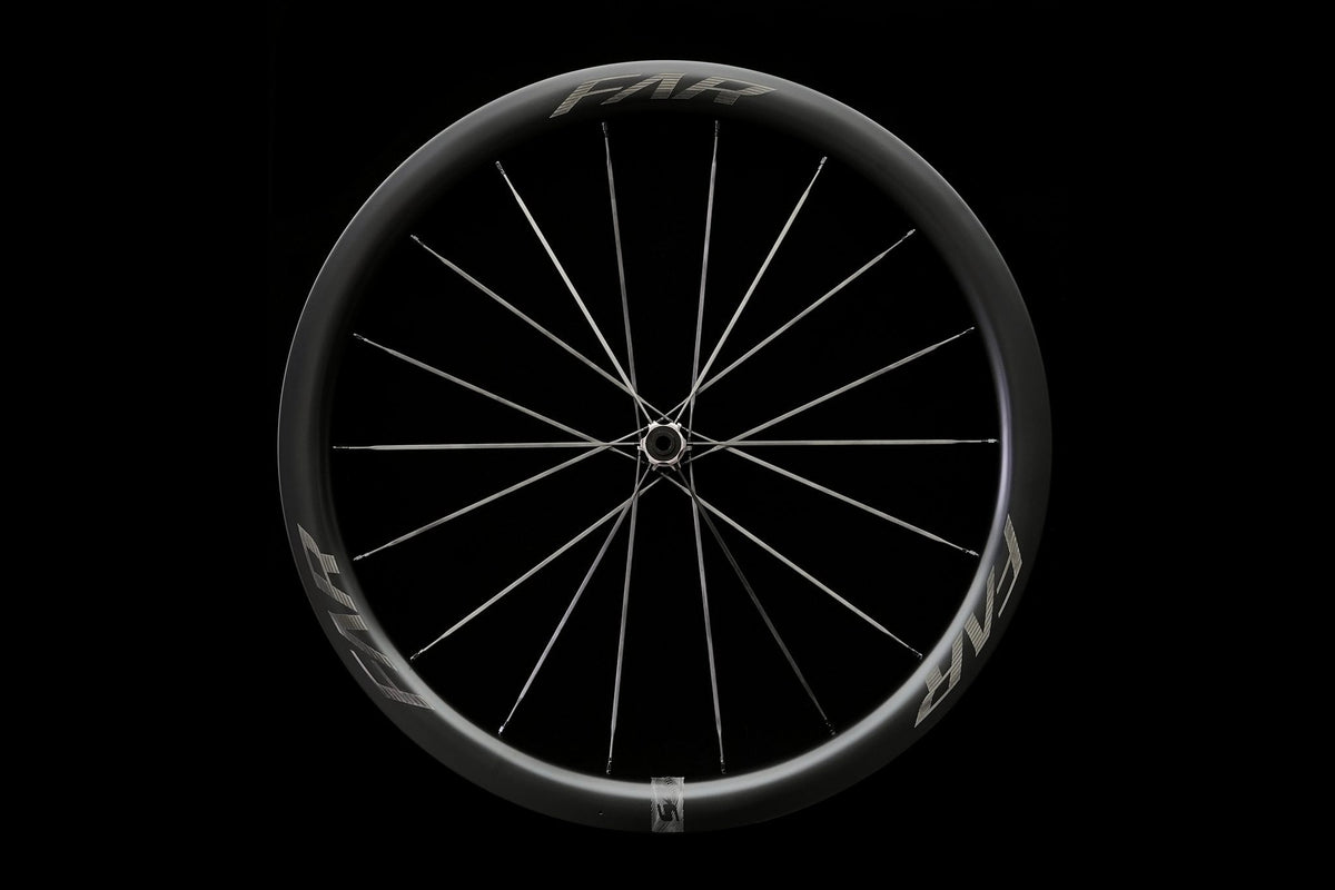 Farsports S4 45 mm wheelset photographed on black