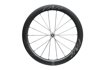 Roue Farsports S6 de trois quarts, montrant le profil de jante 58 mm