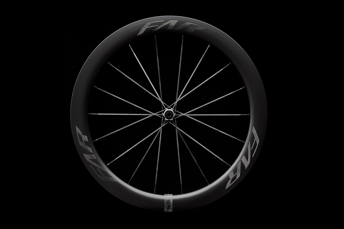 Roues Farsports S6 58 mm photographiées sur fond noir